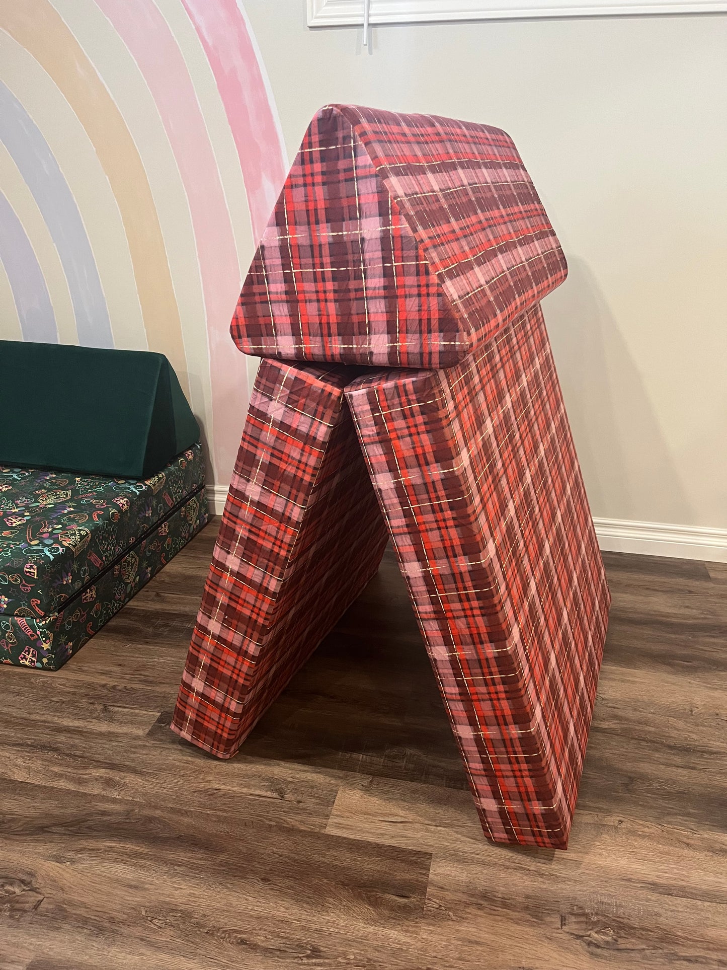 33” Triangle Covers