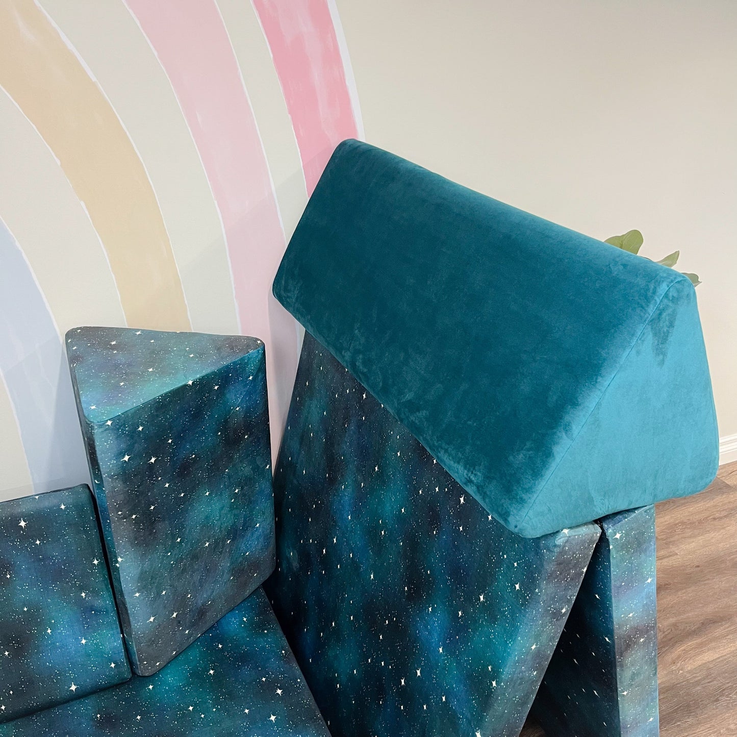 33” Triangle Covers