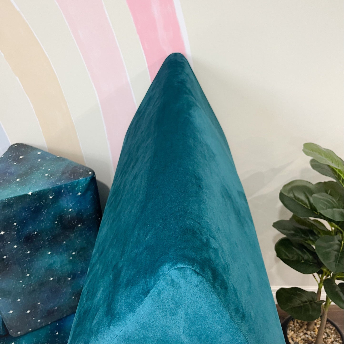33” Triangle Covers